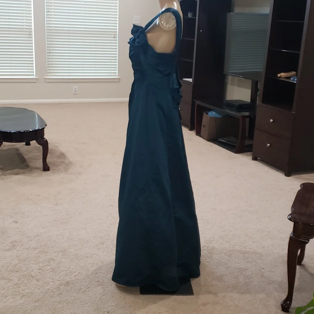 David's Bridal 8 teal satin one shoulder gown 3d ribbon adornments ruched - Picture 11 of 12